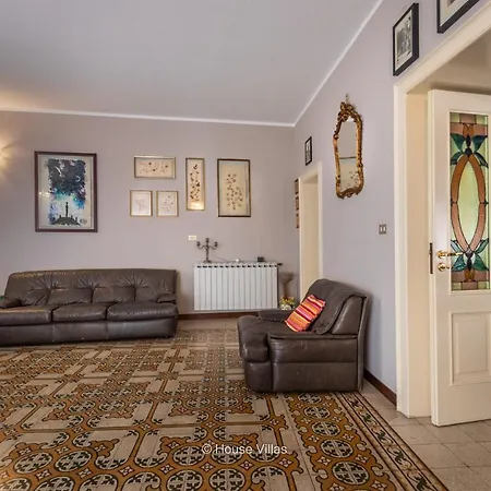 Il Cortile Avola
